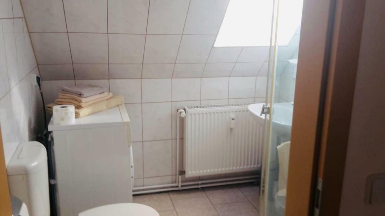 Karsdorf "Alte Schule" Im Burgenlandkreis Apartment Exterior photo